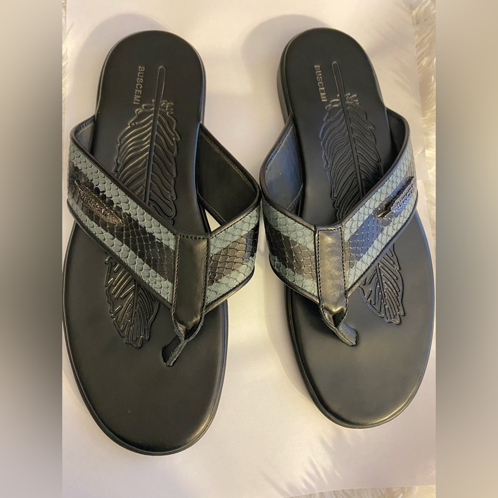 In excellent condition Buscemi Sandals 46